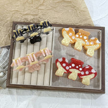 Load image into Gallery viewer, Creative Colorful Triple Mushroom Large Hair Claws: Red