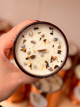 Load image into Gallery viewer, Wood Wick Candle