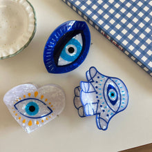 Load image into Gallery viewer, Hamsa Hand & Heart Evil Eye Design Hair Clip: Eye