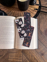 Load image into Gallery viewer, Dark Floral Bookmark Set, Dark Academia: Black Bookshelf / Soft Touch Matte
