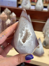 Load image into Gallery viewer, Druzy Agate
