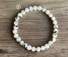 Load image into Gallery viewer, Natural Rainbow Moonstone 6mm 7.5” Crystal H
