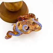 Load image into Gallery viewer, Blue Ring Octopus Hair Claw Clip, Acetate Hair Clip: White / 4.72in
