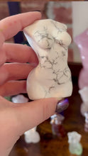 Load and play video in Gallery viewer, Howlite Body
