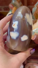 Load and play video in Gallery viewer, Orca Agate Freeform

