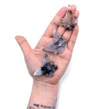 Load image into Gallery viewer, ONE Dentritic Agate Butterfly
